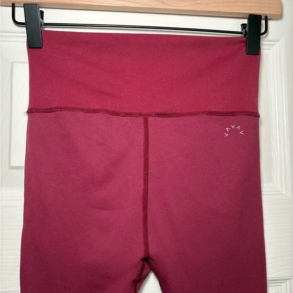 Varley Ioma Perforated Front Ombré Leggings size XXS - Picture 5 of 8